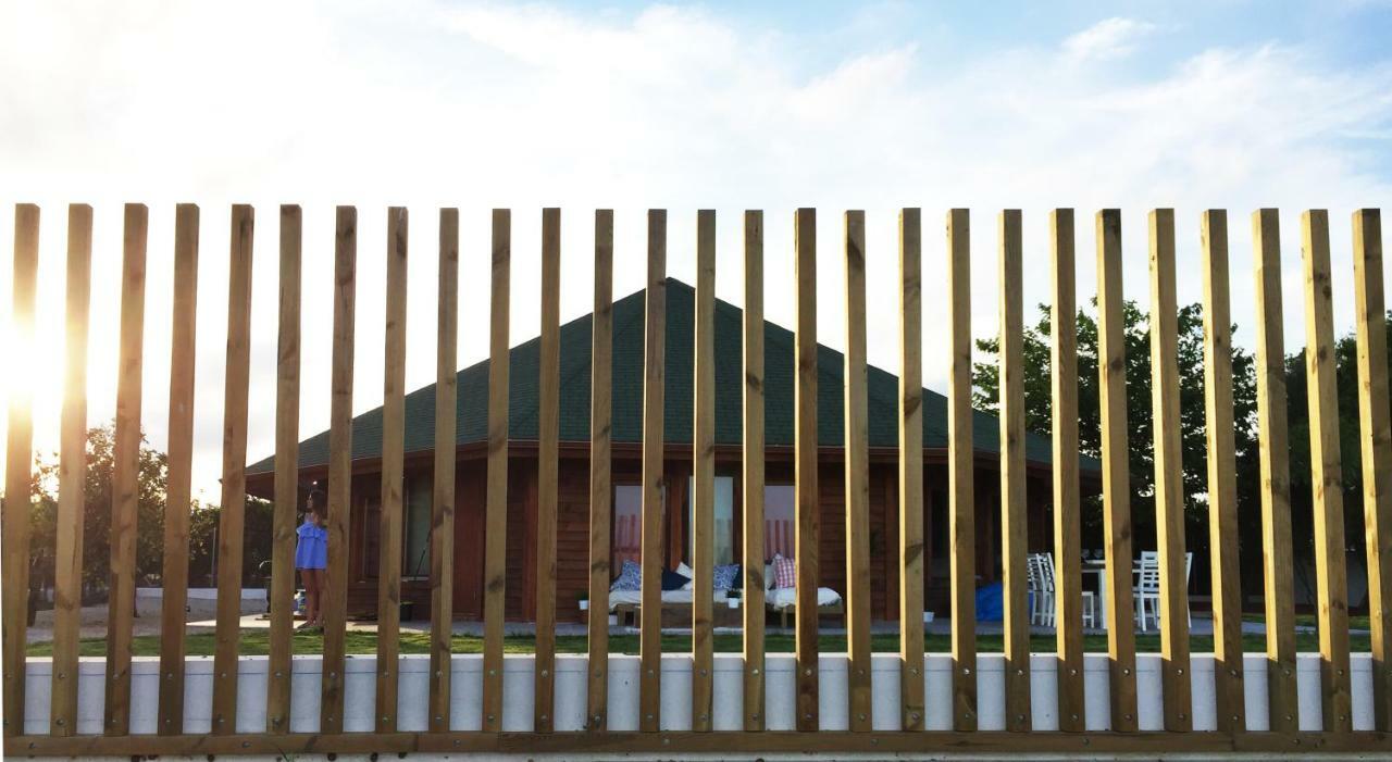 Casita De Madera Villa เบนีการ์โล ภายนอก รูปภาพ